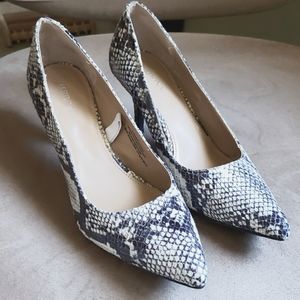 MERONA Snake Print High Heels 👠